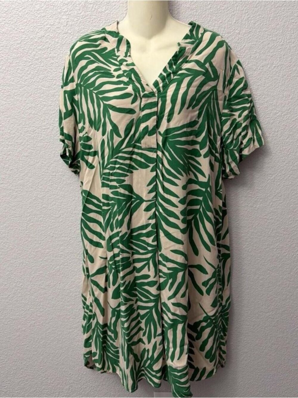 Women's V-neck Tunic Dress Green Leaf Fern Print Short Sleeve